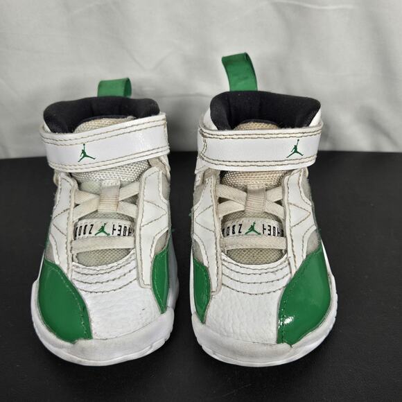 Jordan Jumpman Two Trey Sneakers Infant Toddler 4 Green White Basketball Shoes - Picture 6 of 9
